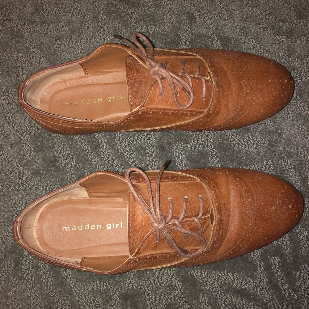 Shoes - Picture 3 of 3